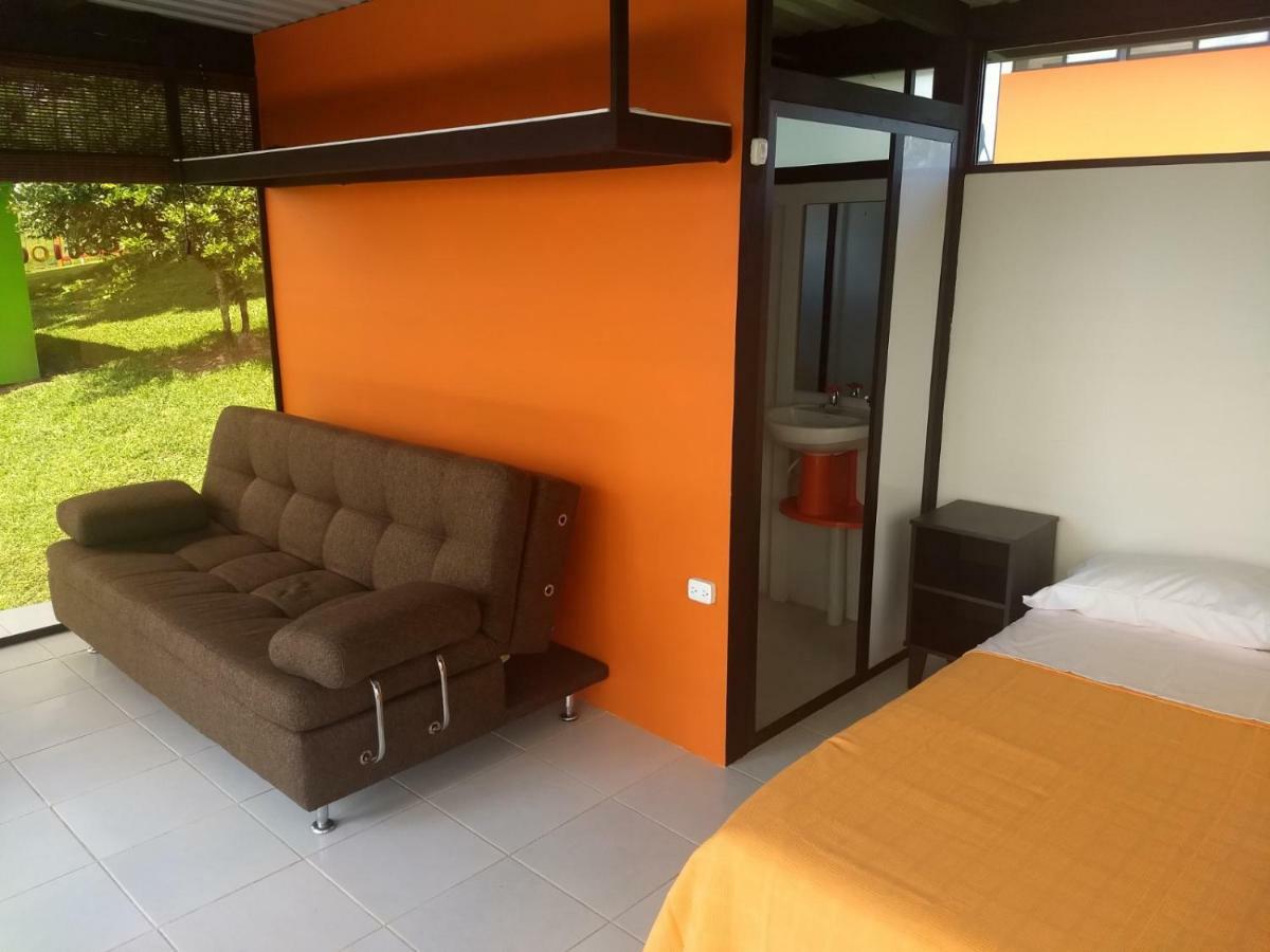 Glamping - Calochorno 호텔 Alcalá 외부 사진